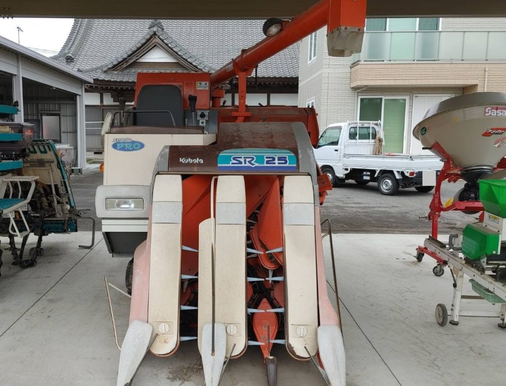 クボタコンバイン SR25 | トラクター・耕運機・コンバインの高価買取 
