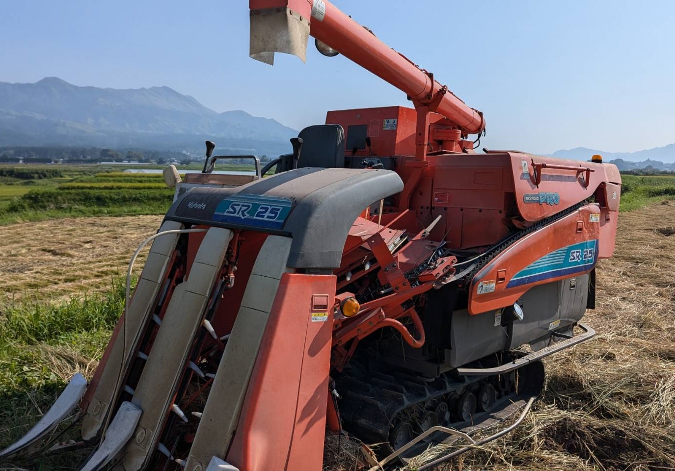 クボタコンバイン SR25 | トラクター・耕運機・コンバインの高価買取 